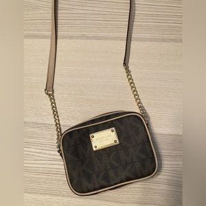 Brown Leather Michael Kors Crossbody Purse with Gold Accents